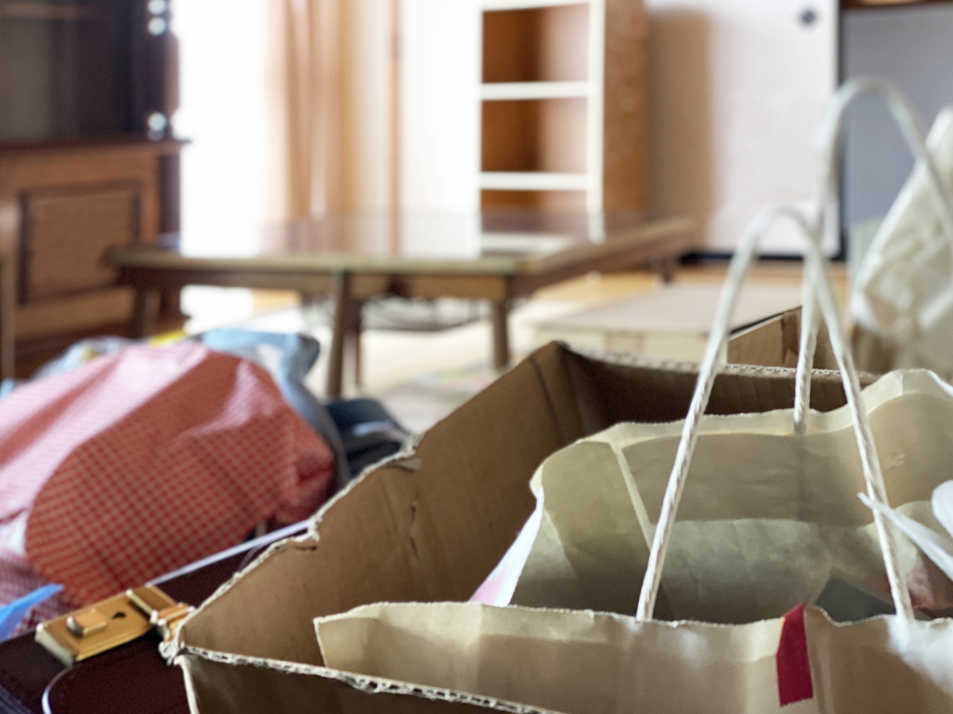 沖縄で不用になった家具をかしこく処分する方法サムネイル